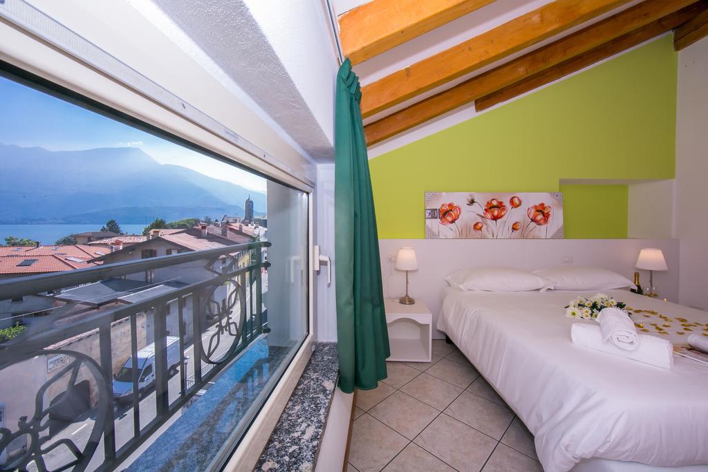 Residence Riva Del Lario Gravedona Exteriér fotografie